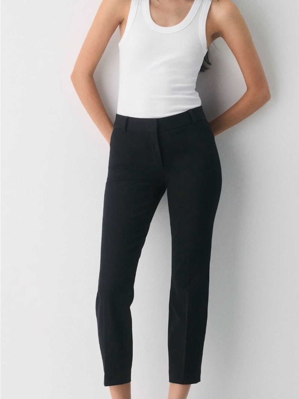 NWT Aritzia Black Penn Pants
